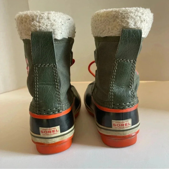 Sorel Toddler Yoot Pac Boot Dark Green and Orange Size 10. - Picture 4 of 9